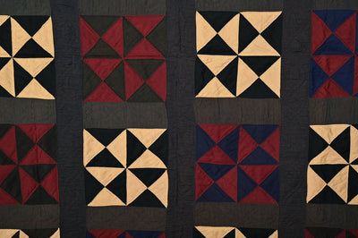 Amish Hourglass Quilt