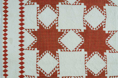 feathered-stars-quilt-1442740-left-detail-2