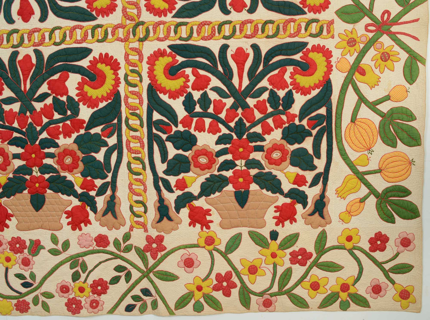 pots-of-flowers-stuffed-applique-quilt-1400548-detail-2
