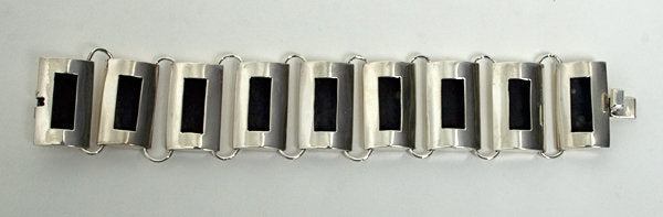 sterling-silver-bracelet-by-violante-ulrich-1038374-3