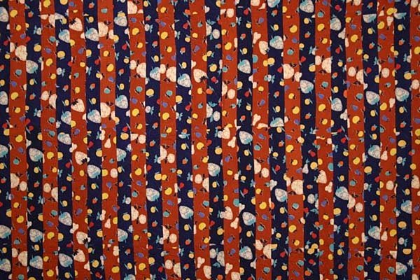 Strippy-Quilt-with-Fruits-Circa-1930-669159-2