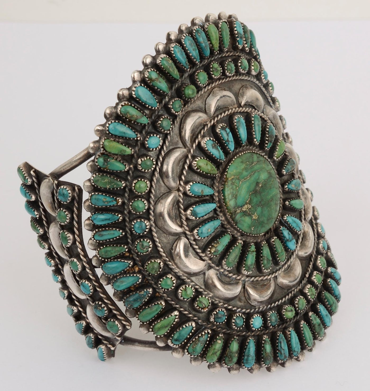 zuni-pot-point-turquoise-cuff-bracelet-1382679-3-left-side