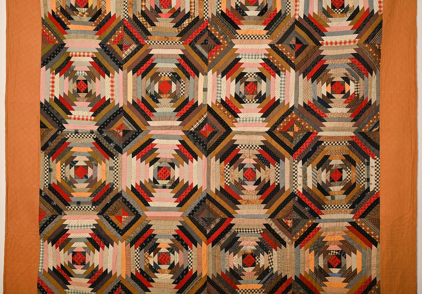 Windmill Blades Log Cabin Quilt