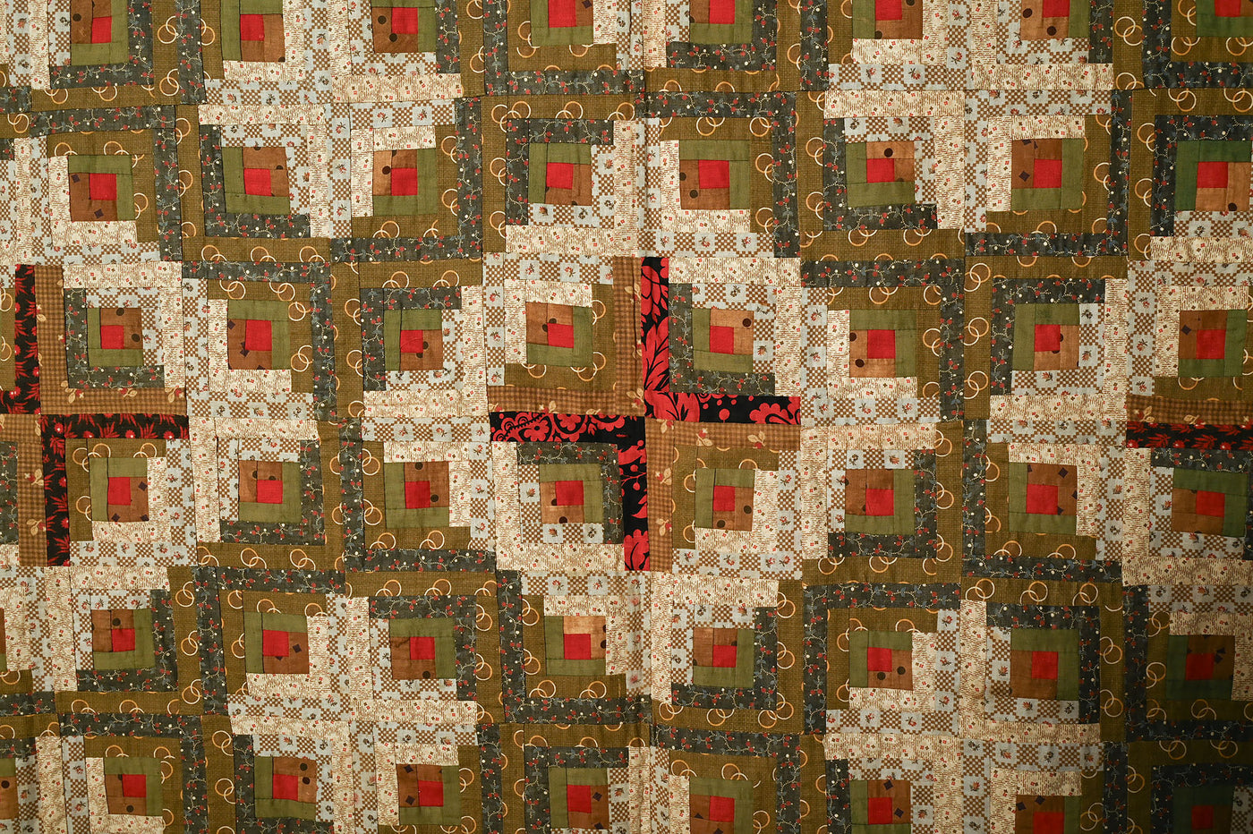 Light and Dark Log Cabin Quilt
