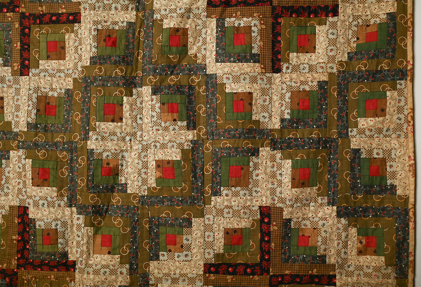 Light and Dark Log Cabin Quilt