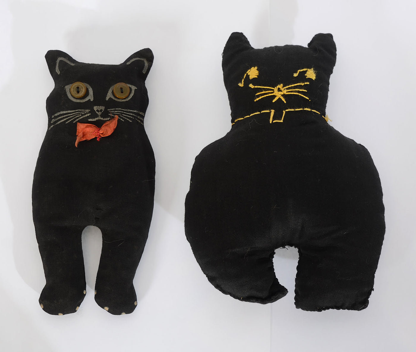 1361399-black-cats-circa-1920s-product