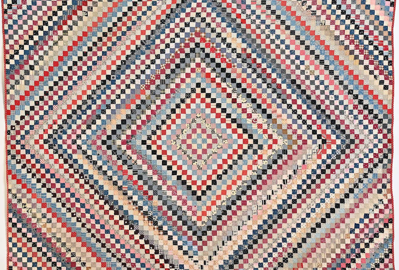 Center view of diamond in square patchwork on antique quilt #1451832.