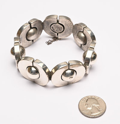 1452355-bracelet-antonio-pineda-circles-bracelet-3-size-comparison