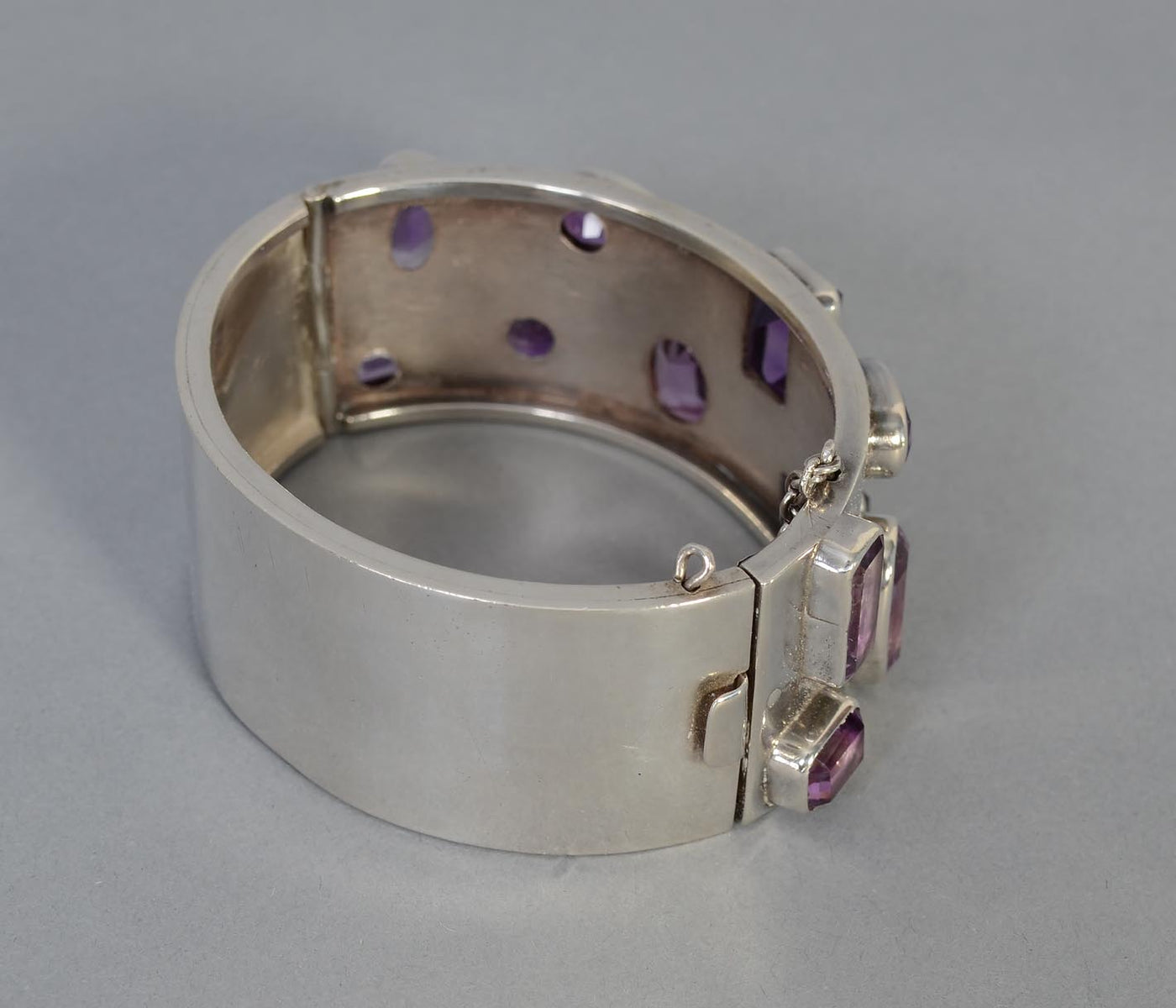 carmen-beckmann-silver-and-amethyst-bracelet-1428855-4