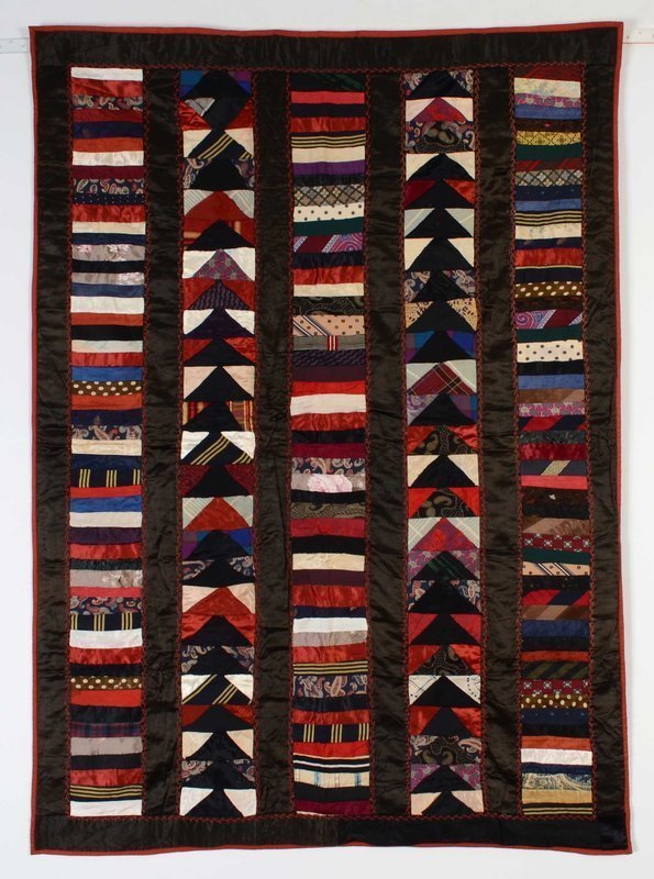 Chinese-Coins-and-Wild-Goose-Chase-Crib-Quilt-Dated-1926-1198950-1