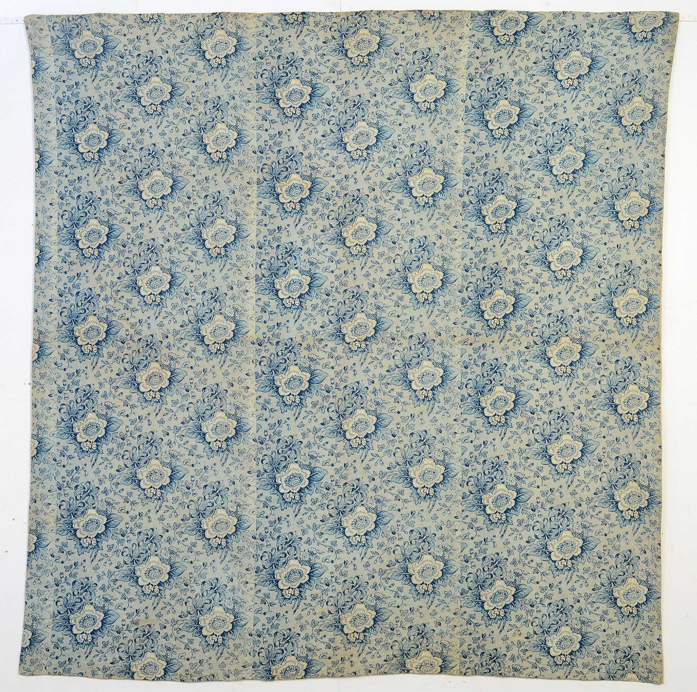chintz-wholecloth-reversible-quilt-1429566-front-view