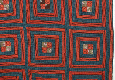 concentric-squares-quilt-with-four-patch-1429169-right-side-closeup-detail-3