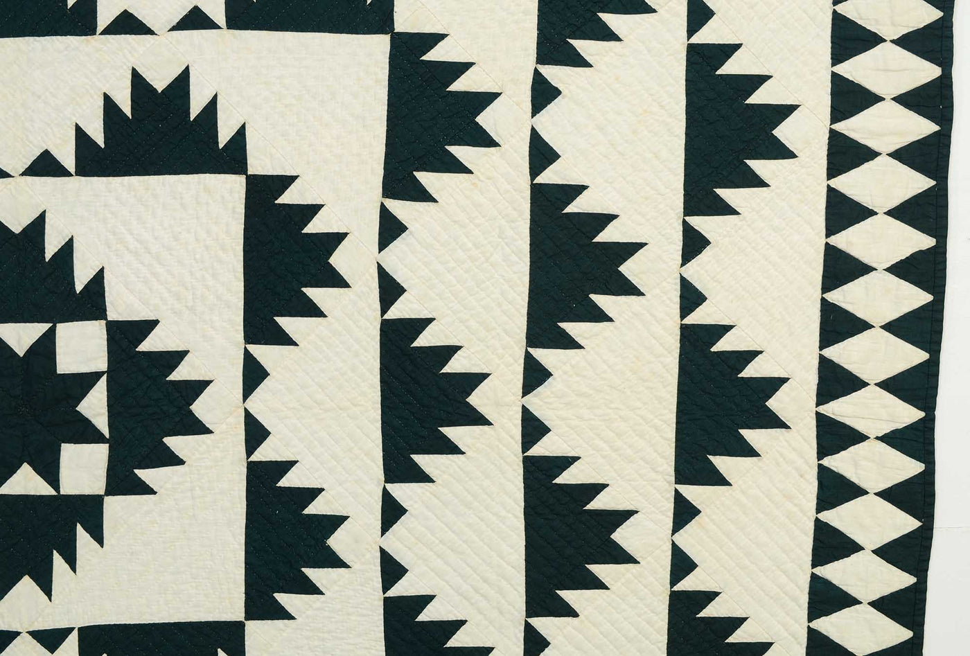 delectable-mountains-quilt-1399569-detail-3