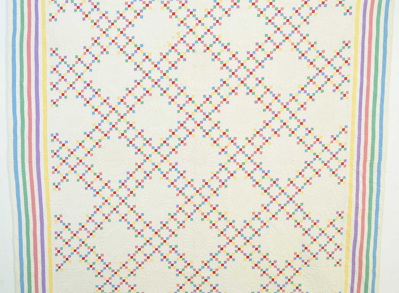 double-nine-patch-quilt-circa-1920-1388396-center-detail-1