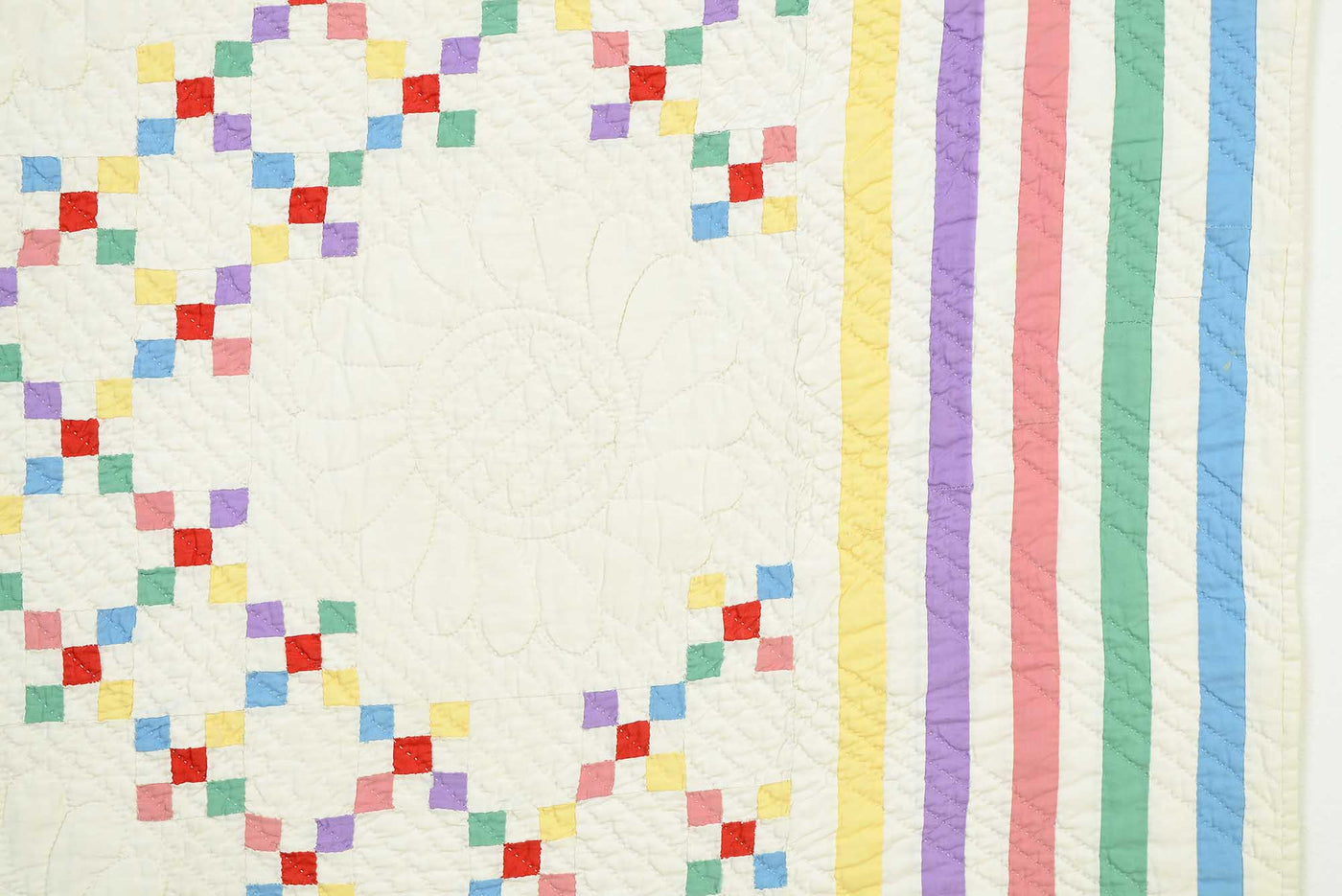 double-nine-patch-quilt-circa-1920-1388396-right-border-detail-3