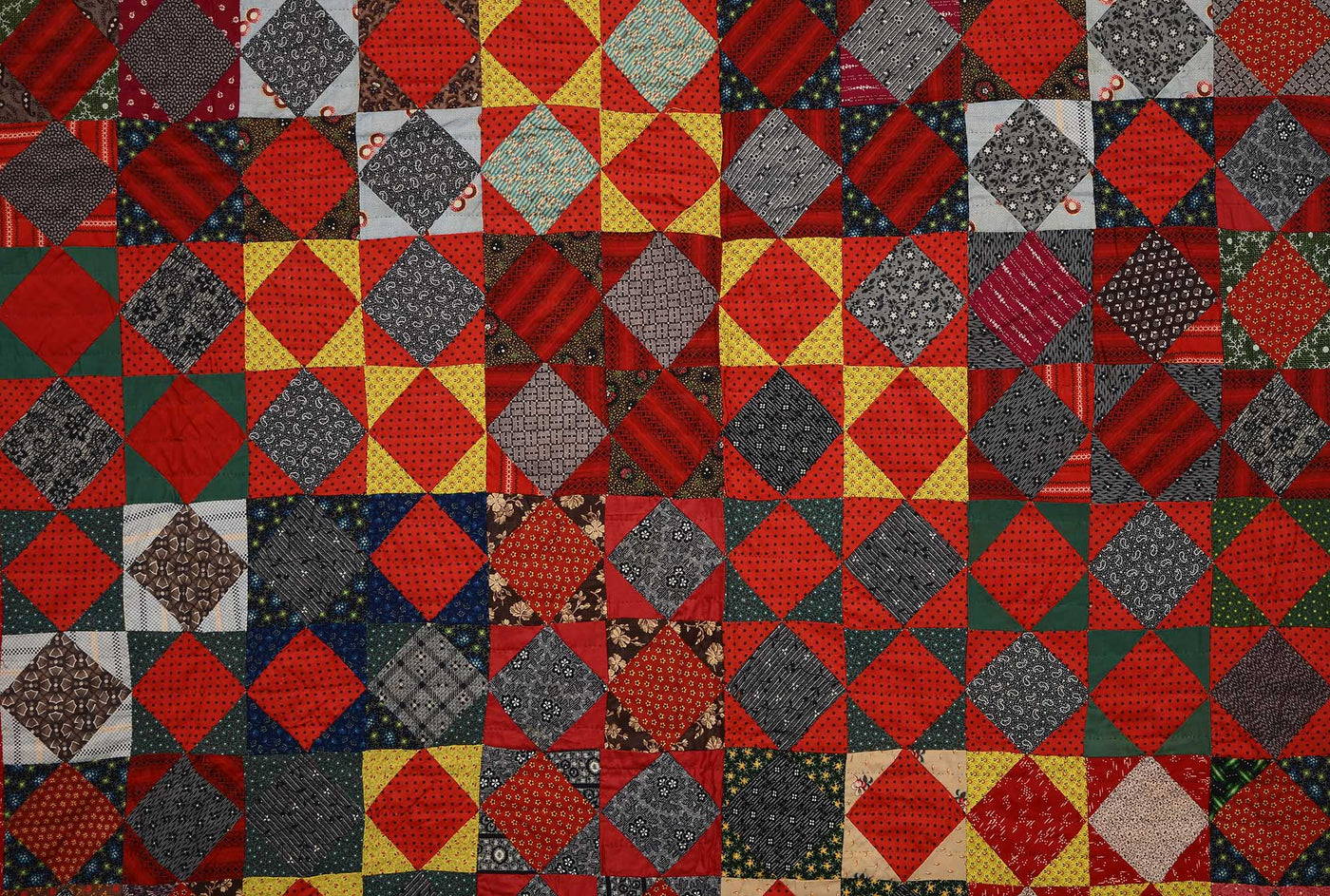 economy-patch-quilt-1312577-center-closeup-detail-3