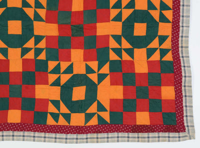 Bottom right corner and border of 19th century Georgetown Circle Crib Quilt.