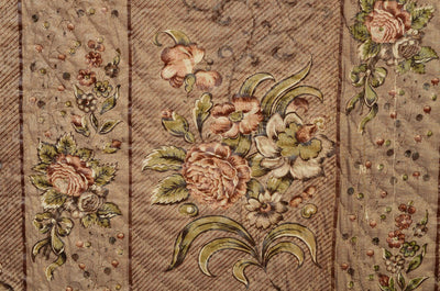 glazed-chintz-wholecloth-quilt-1391182-floral-detail-5