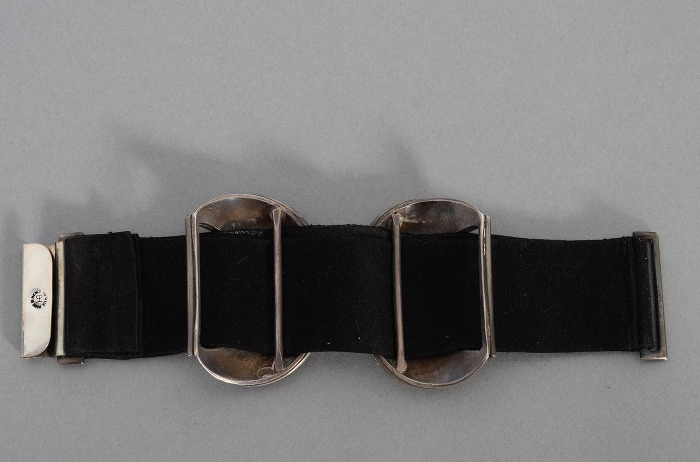 hector-aguilar-sterling-silver-armadillo-bracelet-1424681-4