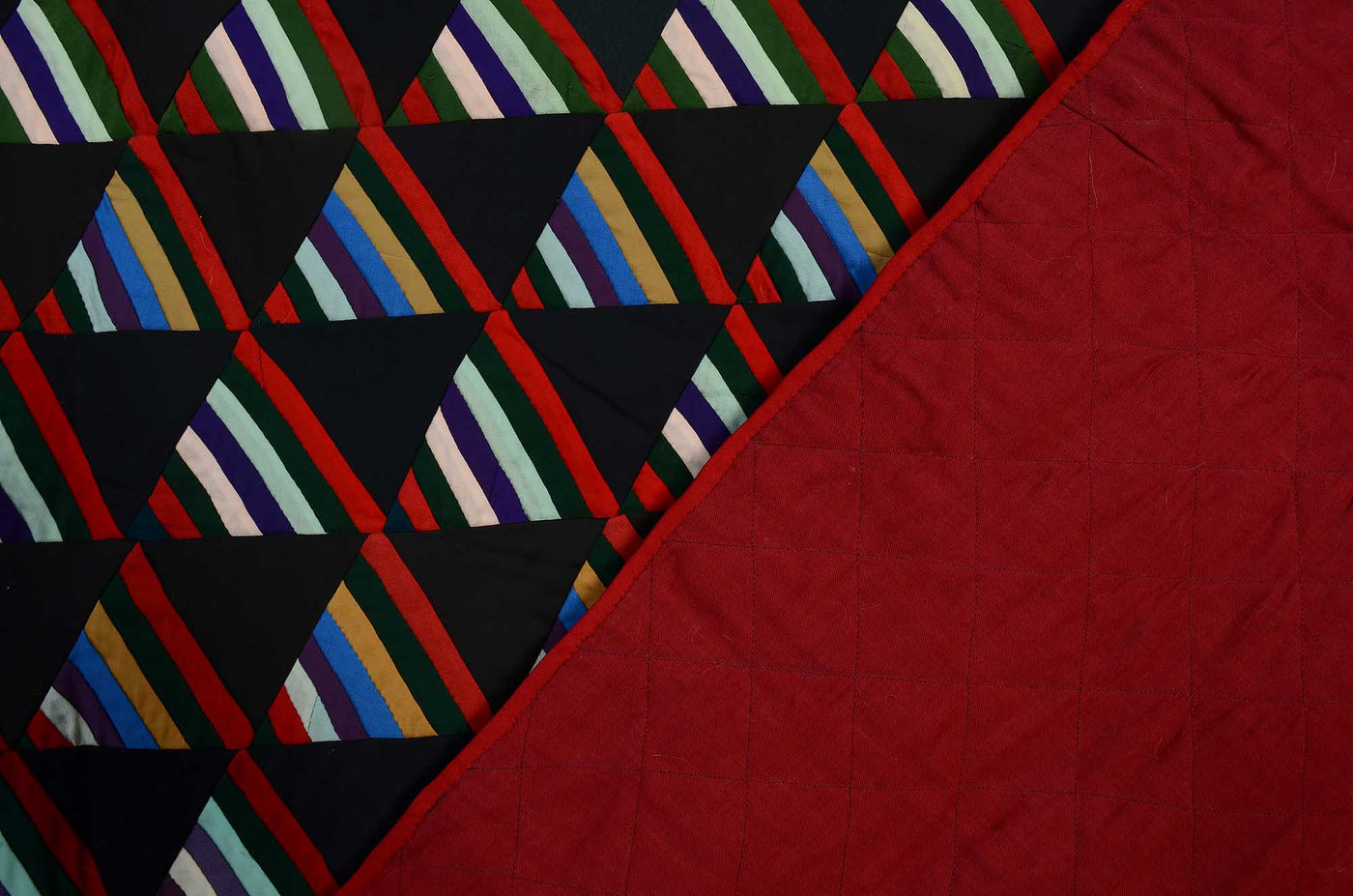 illinois-amish-roman-stripe-quilt-1431191-detail-5