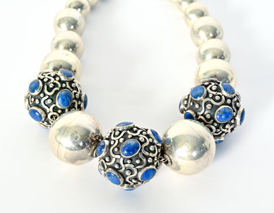 Sterling Silver Balls Necklace with Lapis Lazuli