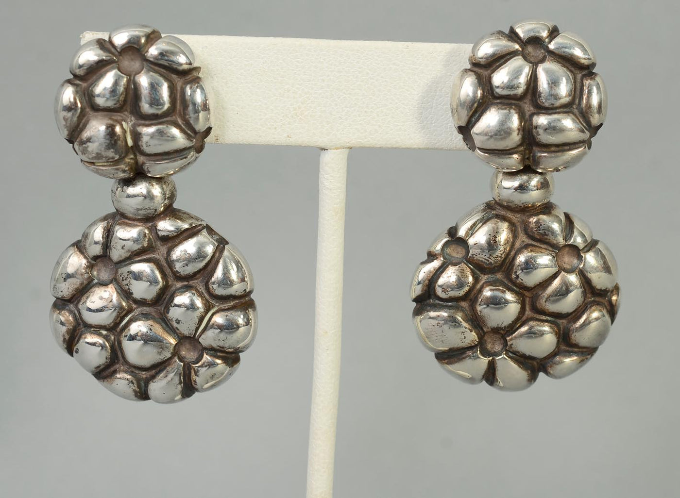 linda-lee-johnson-dangle-earrings-1408932