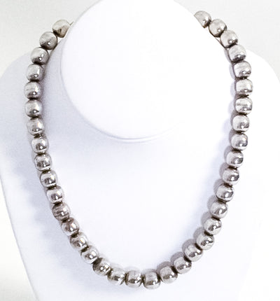 mexican-silver-beads-by-victoria-circa-1950-976111-1