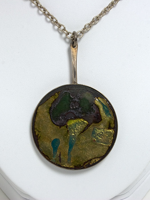 modernist-silver-and-enamel-pendant-1061589-1
