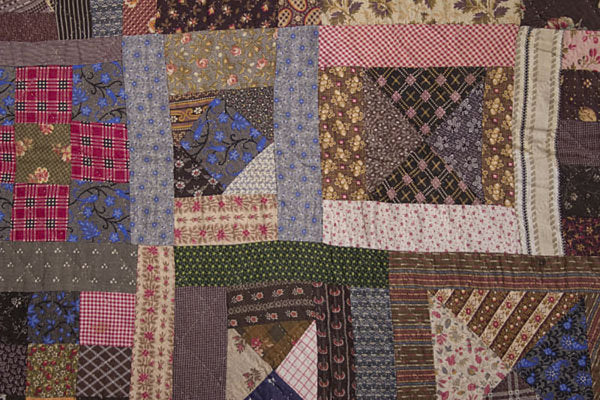 Nine-Patch-and-Hourglass-Quilt-Circa-1880-Pennsylvania-737699-7
