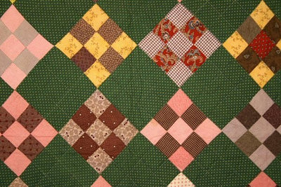 Nine-Patch-Quilt-with-Zigzag-Circa-1880-Pennsylvania-566987-3