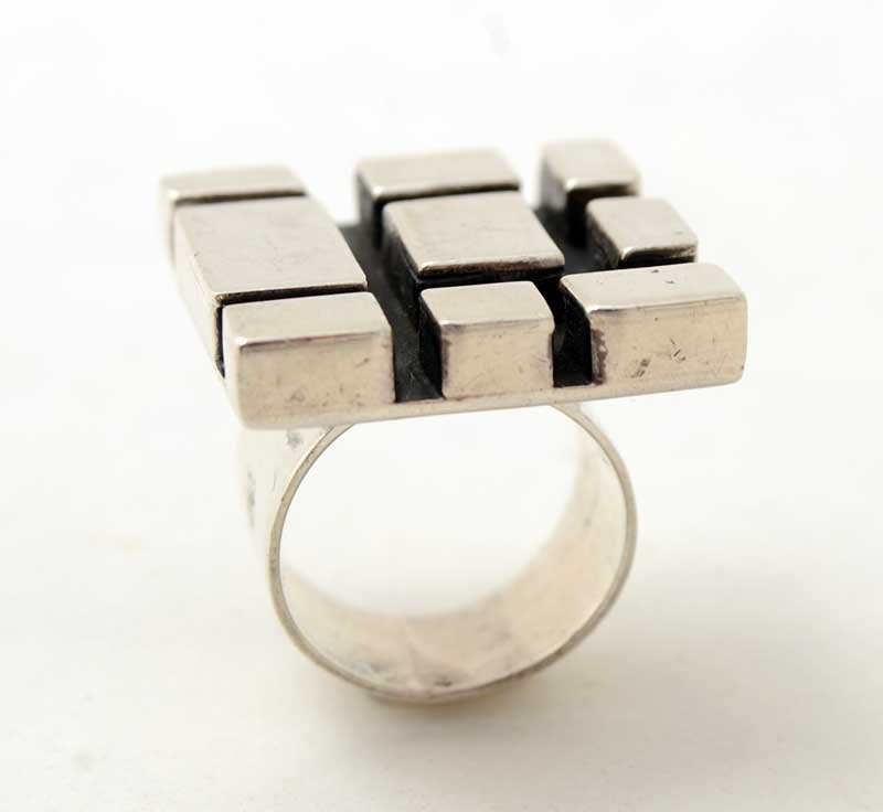 oxidized-silver-large-ring-1188155-2