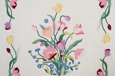 pair-of-floral-applique-quilts-1394609-detail-3_8e4864b1-53f3-4e2e-acef-7cafa0921109