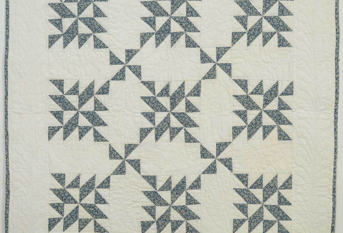 pinwheels-crib-quilt-1387516-detail-1