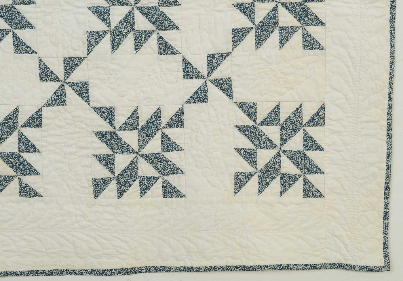 pinwheels-crib-quilt-1387516-detail-2