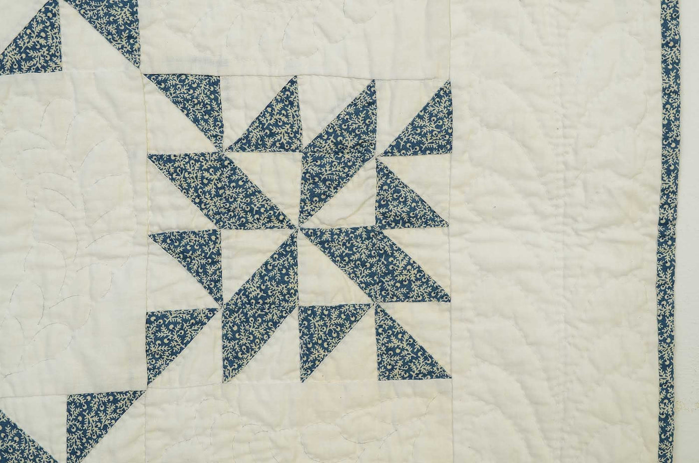 pinwheels-crib-quilt-1387516-detail-5