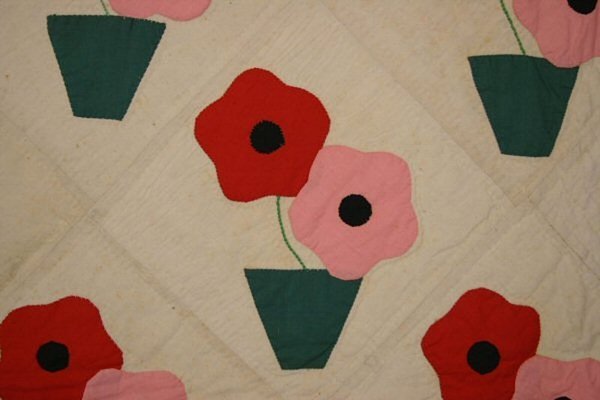 Pots-of-Flowers-Quilt-Circa-1930-Pennsylvania-578705-4