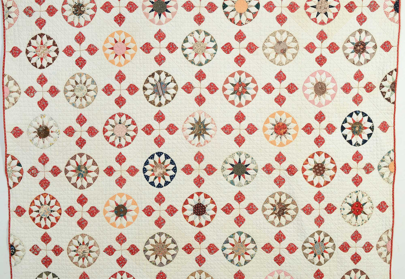 rising-sun-and-hearts-quilt-1453402-detail-1