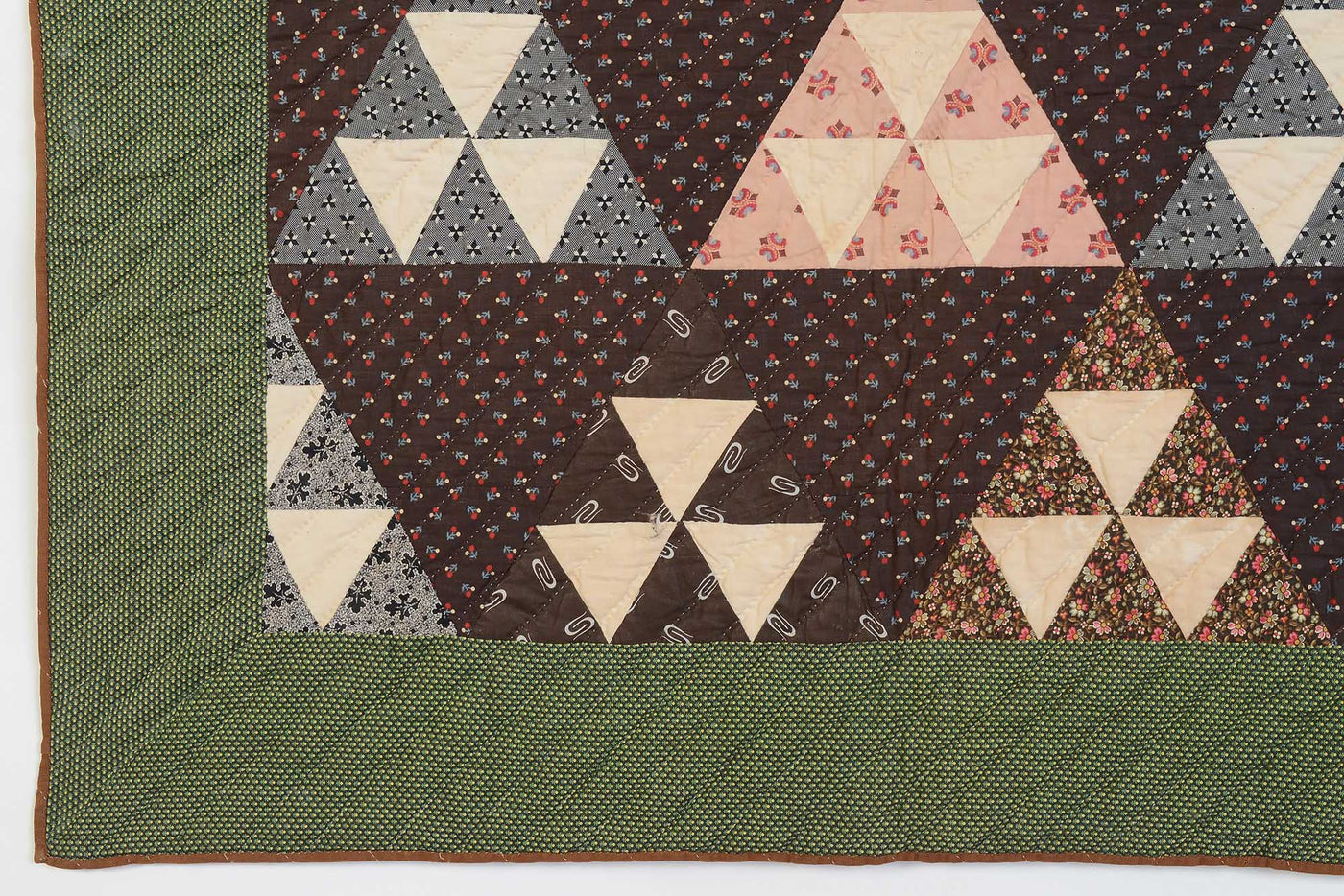 sugarloaf-quilt-circa-1880-1448863-detail-3