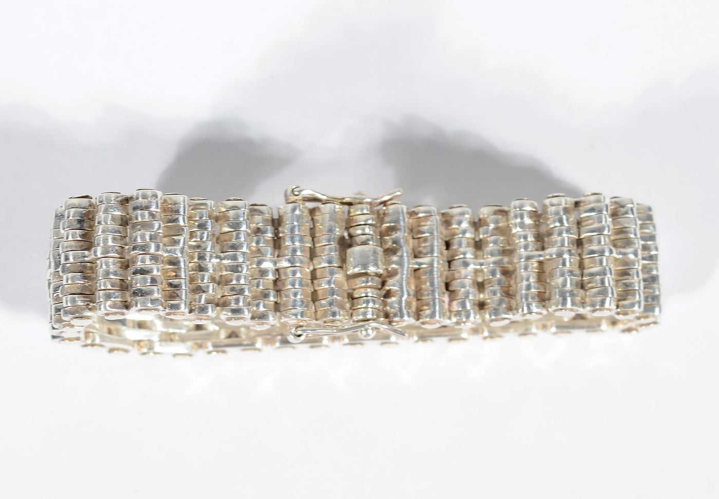 william-spratling-sterling-silver-industrial-design-bracelet-1449107-6-folded