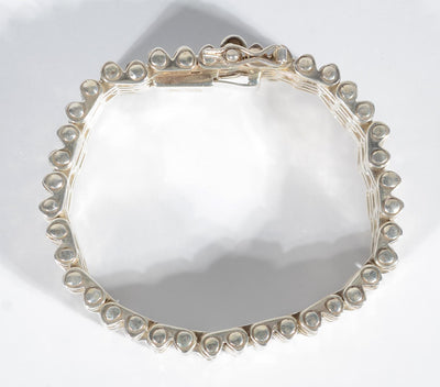 william-spratling-sterling-silver-industrial-design-bracelet-1449107-7-laying-full-circle